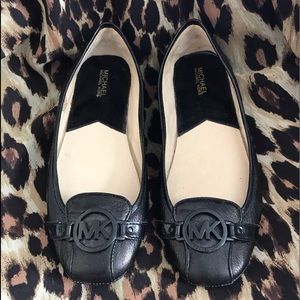 Size 11 Michael Kors Flats